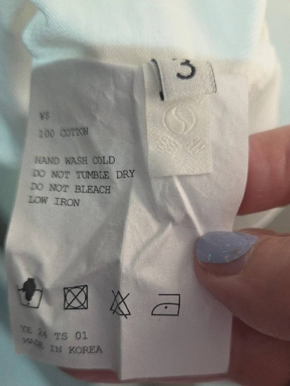 Yeezy White Graphic Tee with Bold Black Cross 'VULTURES' Patch Brand New L/xl - Picture 4 of 5
